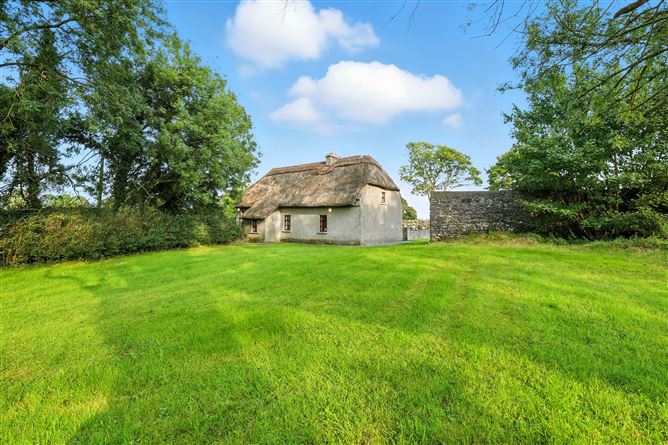 Carrownamorrissy House, Oldcastle, Kiltullagh, Athenry, Galway