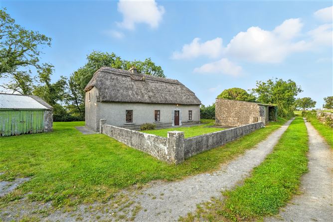 Carrownamorrissy House, Oldcastle, Kiltullagh, Athenry, Galway