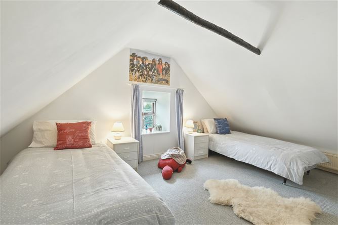 Carrownamorrissy House, Oldcastle, Kiltullagh, Athenry, Galway