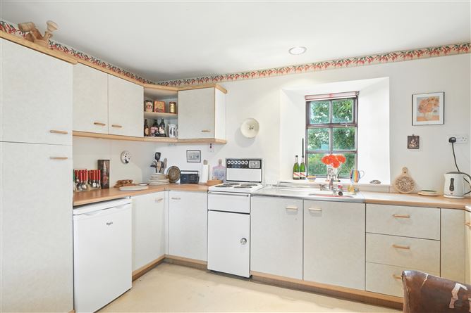Carrownamorrissy House, Oldcastle, Kiltullagh, Athenry, Galway