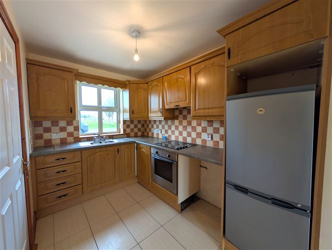 33 Hazel Lawns, Ballyhaunis, Co. Mayo