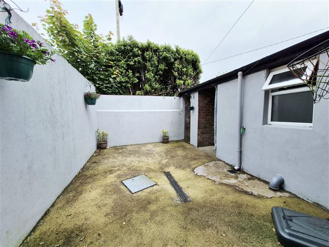 Photo 20 of 22 — 5 Cahergal Terrace, Old Youghal Road, Cork