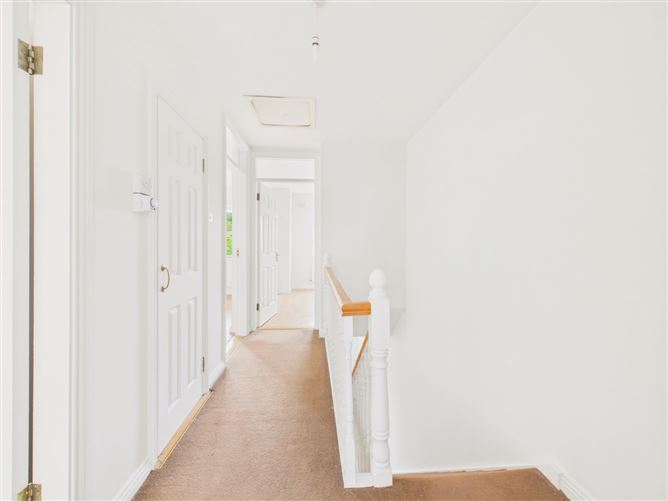 Photo 13 of 19 — 52 Maigh Riocaird, Headford Road, Galway