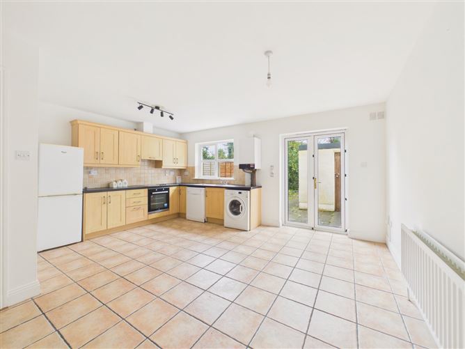 Photo 9 of 19 — 52 Maigh Riocaird, Headford Road, Galway