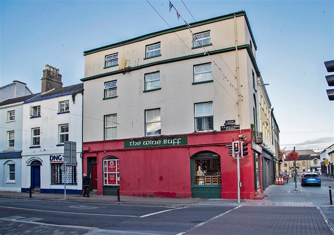 17 GRATTAN SQUARE, Dungarvan, Waterford