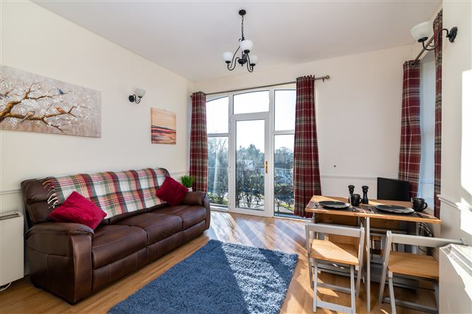 9 Fairfield Court, Montree Row, Athlone, Co. Westmeath