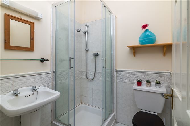 9 Fairfield Court, Montree Row, Athlone, Co. Westmeath