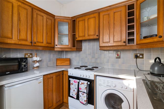 9 Fairfield Court, Montree Row, Athlone, Co. Westmeath