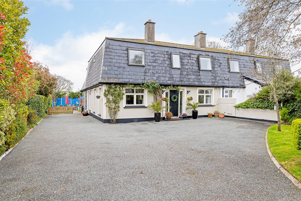 388 Ballyoulster Park , Celbridge, Kildare TEAM LORRAINE MULLIGAN