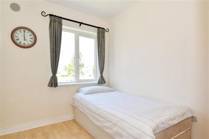 55 Costa na Mara, Coast Road, Oranmore, Co. Galway