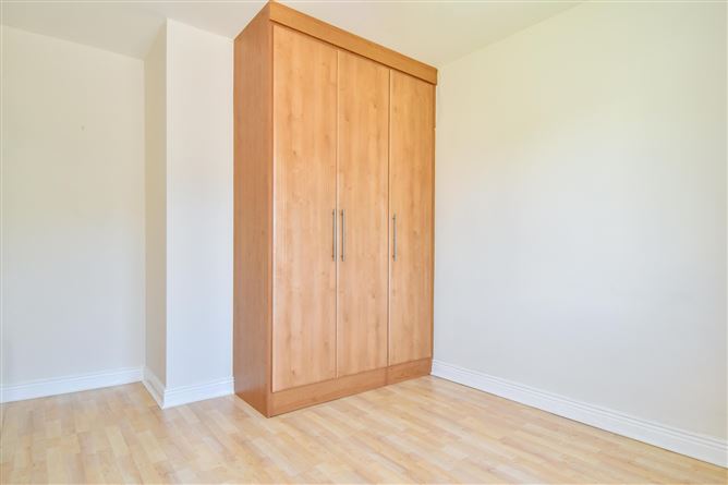 55 Costa na Mara, Coast Road, Oranmore, Co. Galway