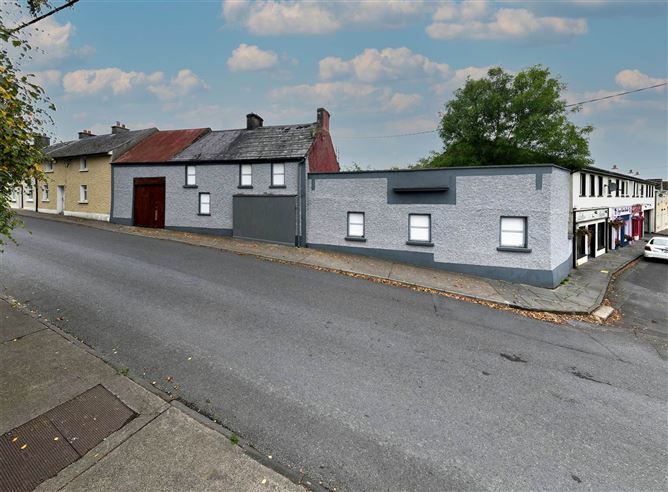 Poe`s Hill, Leighlinbridge, County Carlow