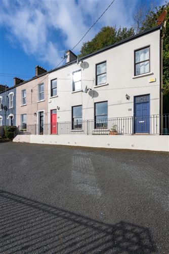2 The Villas, Glenbrook, Passage West, Cork