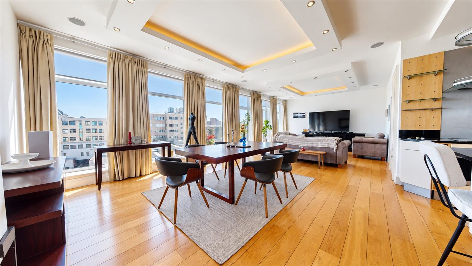 The Penthouse @ Adelaide Square, South City Centre, Dublin 8
