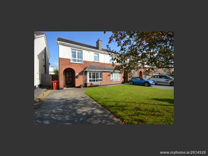 25 Oldbridge View, Lucan, Dublin West - Smith Curley Estate Agents 