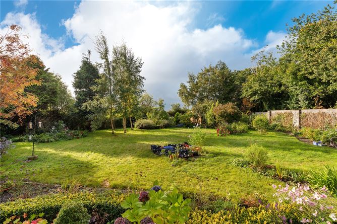 Thomond, 171 Park Avenue, Castleknock, Dublin 15