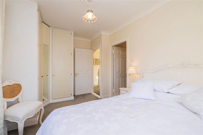 2 Dunmore Park, Kilkenny Town, Kilkenny