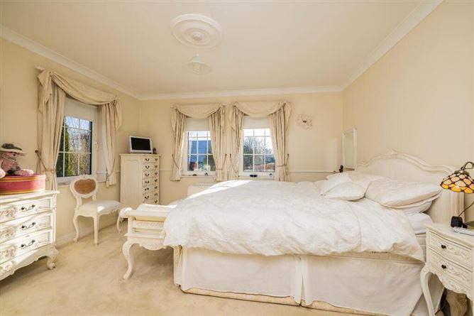 2 Dunmore Park, Kilkenny Town, Kilkenny