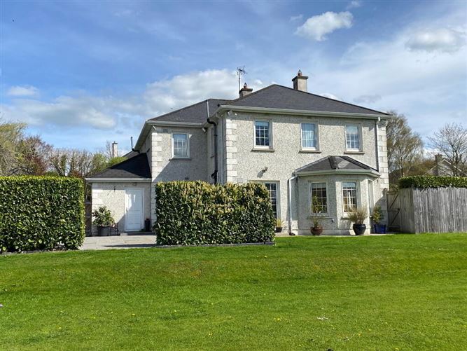 2 Dunmore Park, Kilkenny Town, Kilkenny