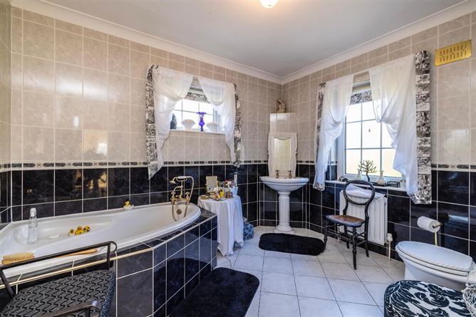 2 Dunmore Park, Kilkenny Town, Kilkenny