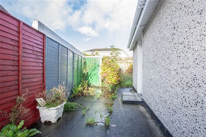 6 Lissadell Avenue, Dunmore Road, Waterford