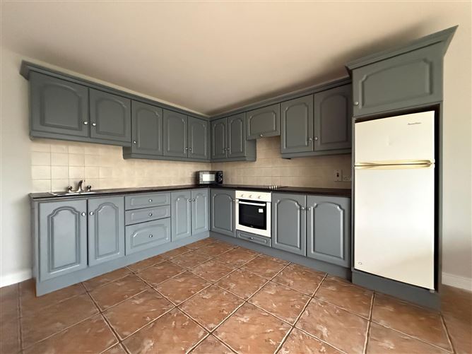 4 Castlecourt, Ballaghaderreen, Roscommon