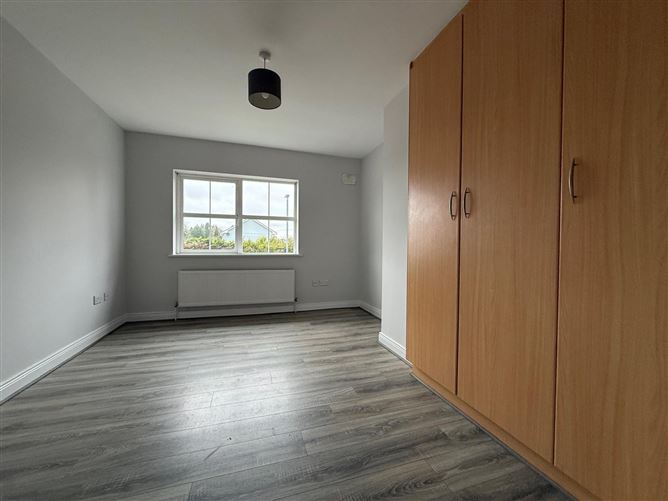 4 Castlecourt, Ballaghaderreen, Roscommon