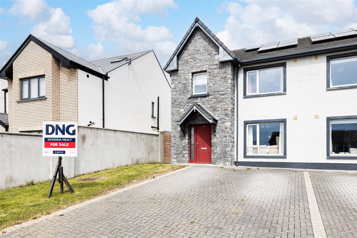 4 Bachelors Cove, Sundrive Road, Rush, Co. Dublin