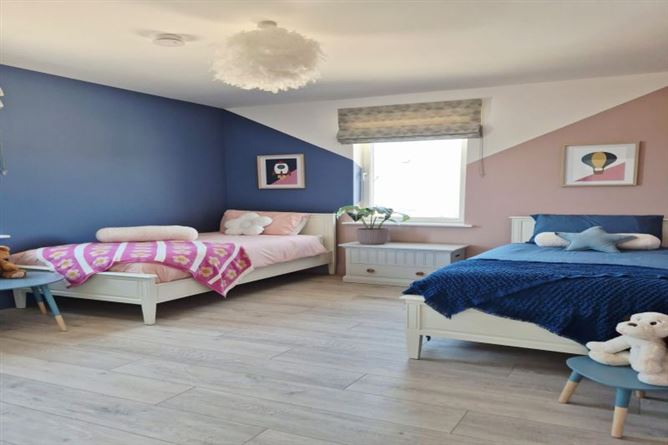https://photos-a.propertyimages.ie/media/8/2/9/5010928/9ca4f254-e10c-4b6b-96f7-91a8ac06aeda_l.png