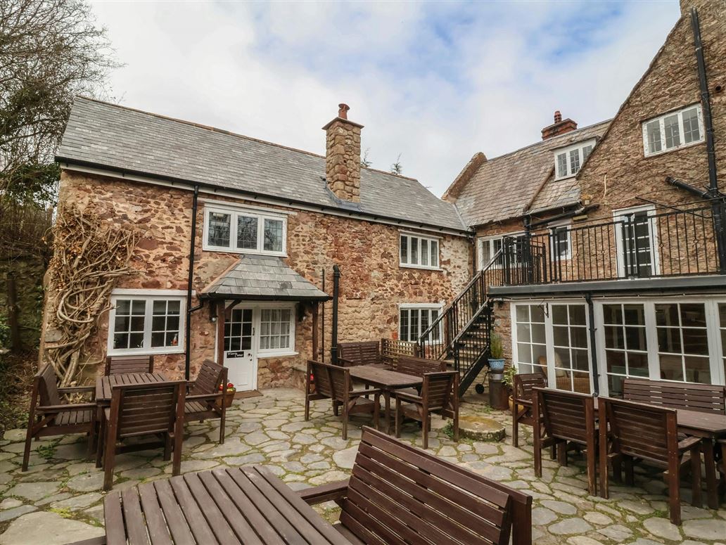 Hearthstone Manor,Dragons Cross,Somerset,United Kingdom