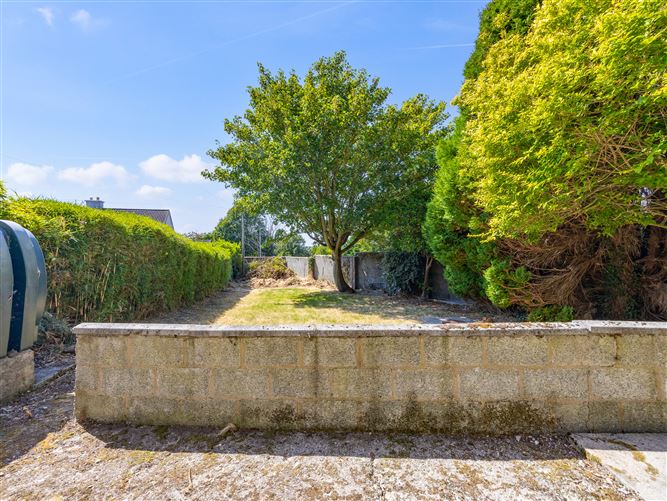 Photo 25 of 34 — 36 Father Cullen Terrace, Enniscorthy, Wexford