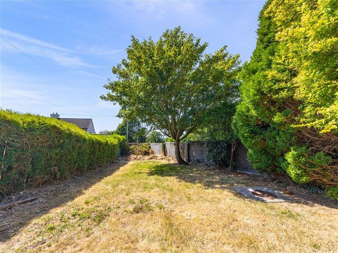 Photo 26 of 34 — 36 Father Cullen Terrace, Enniscorthy, Wexford