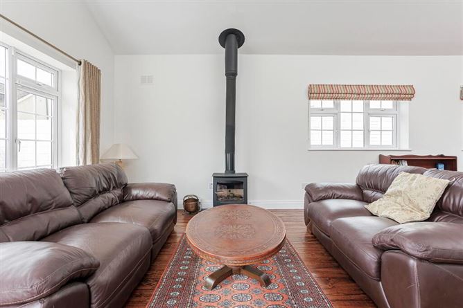 14 Esker Cottages, Esker South, Lucan, Dublin