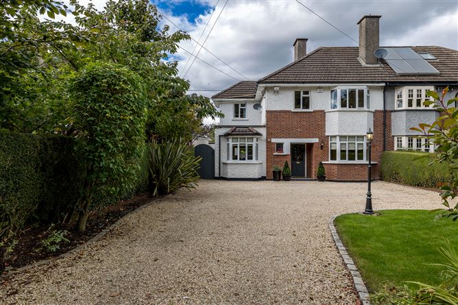 8 Castleview Park, Dublin Road, Malahide, Dublin