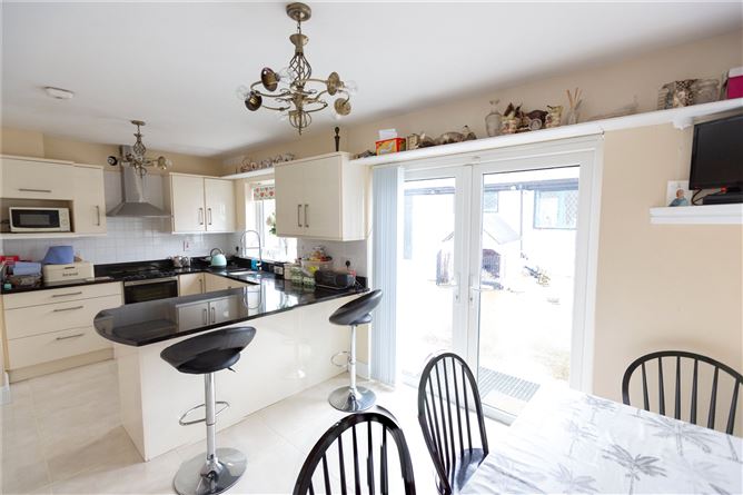 12 Ashley Crescent, Cherrymount, Waterford