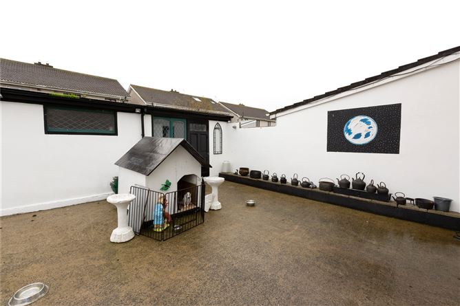 12 Ashley Crescent, Cherrymount, Waterford