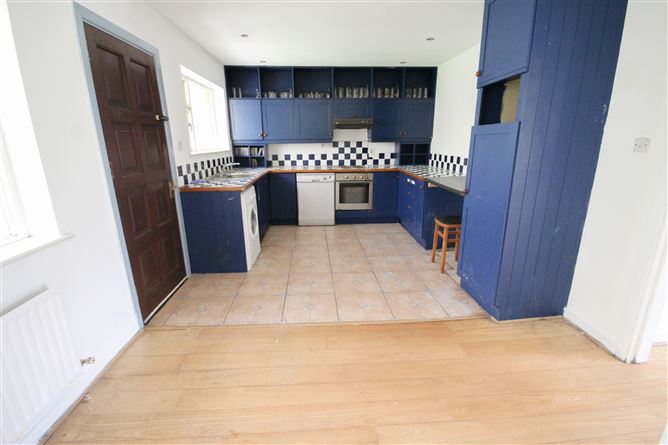 Bungalow On c. 0.2 Acres / 0.080 HA., 2 Broadlease Commons, Ballymore Eustace, Kildare