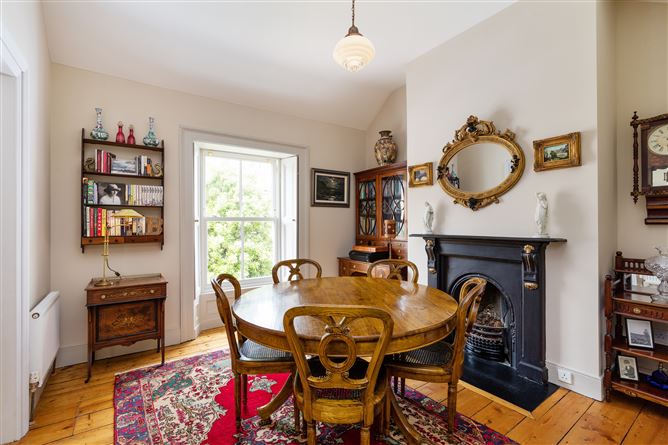 20 Abbey Street , Howth, Dublin
