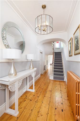 20 Abbey Street , Howth, Dublin