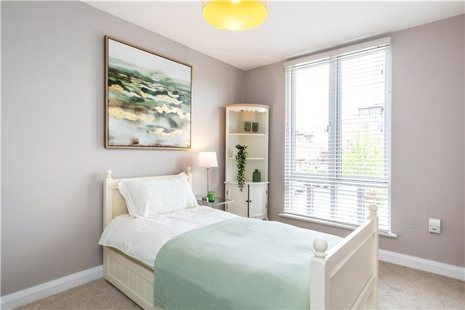 10 Linden Place, Grove Avenue, Blackrock, Co. Dublin