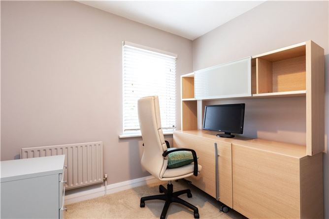 10 Linden Place, Grove Avenue, Blackrock, Co. Dublin