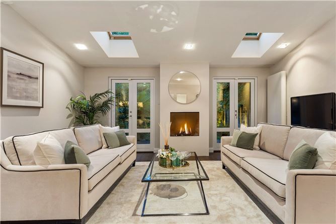 10 Linden Place, Grove Avenue, Blackrock, Co. Dublin