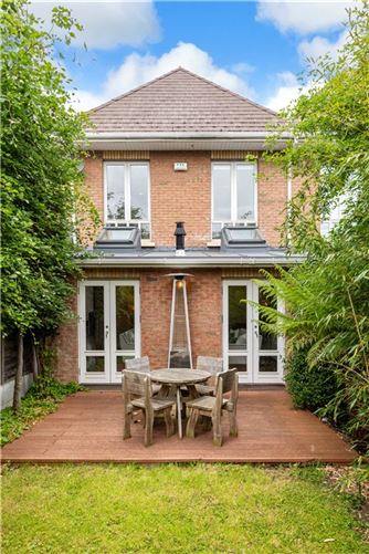10 Linden Place, Grove Avenue, Blackrock, Co. Dublin