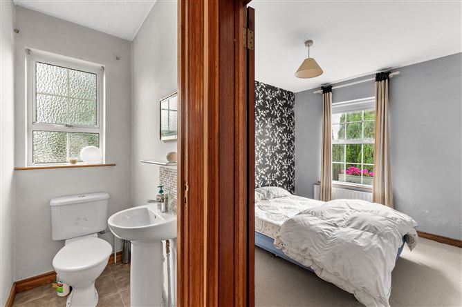 Grove House, Tullycleave, Ardara, Co.Donegal