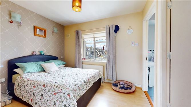 13 Na Cuilleann Park, Ballymun, Dublin 11