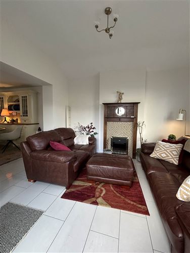 6 Cluain Gearrain, Quin, Ennis, County Clare