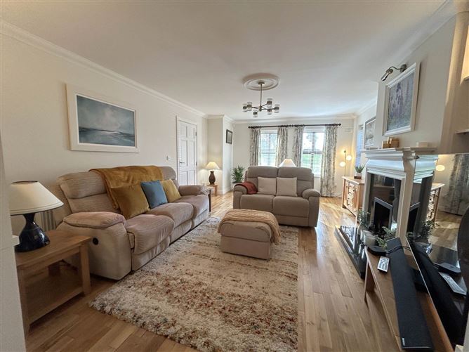 6 Cluain Gearrain, Quin, Ennis, County Clare