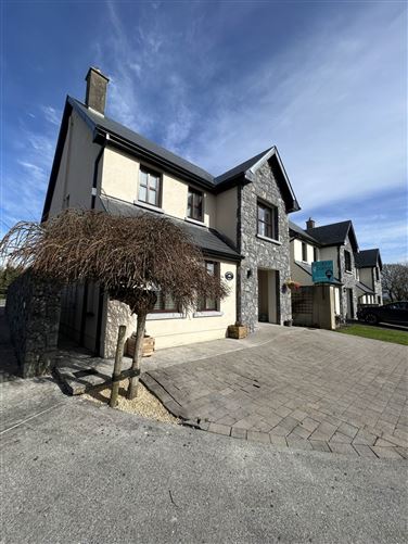 6 Cluain Gearrain, Quin, Ennis, County Clare