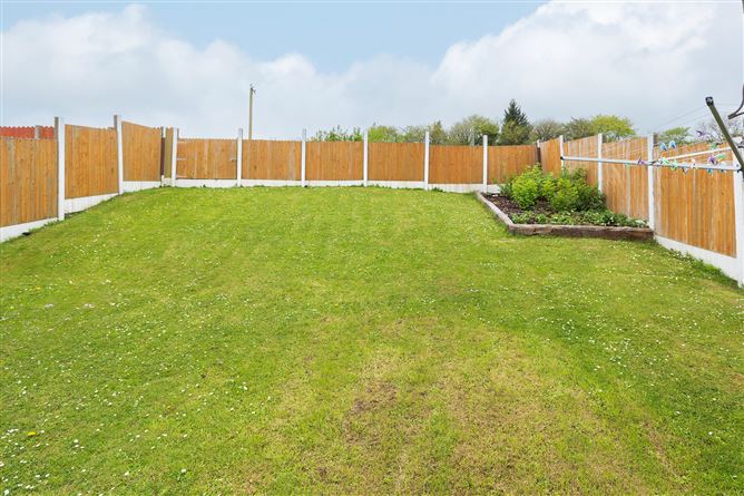 Photo 23 of 27 — 52 Willowbank, Mill Road, Midleton, Cork