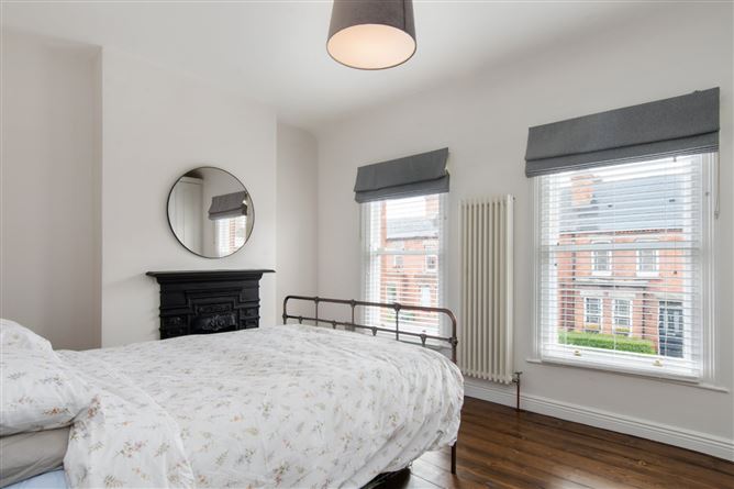 8 Brighton Gardens, Rathgar, Dublin 6